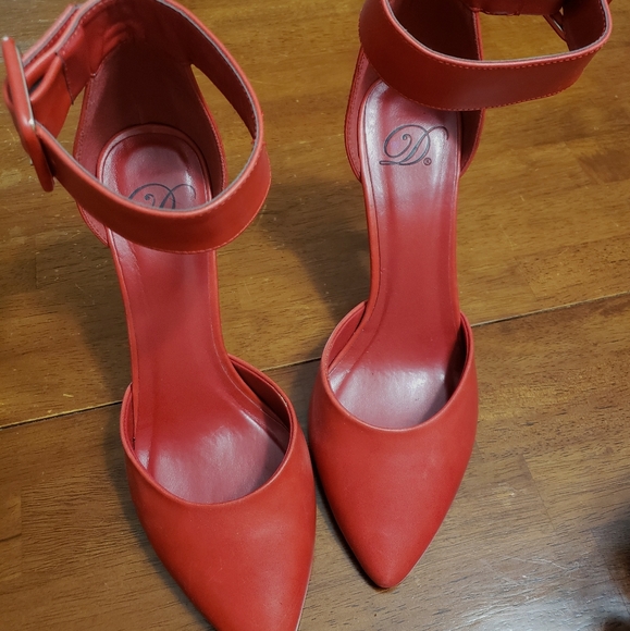 Shoes - 🎁Red High Heels